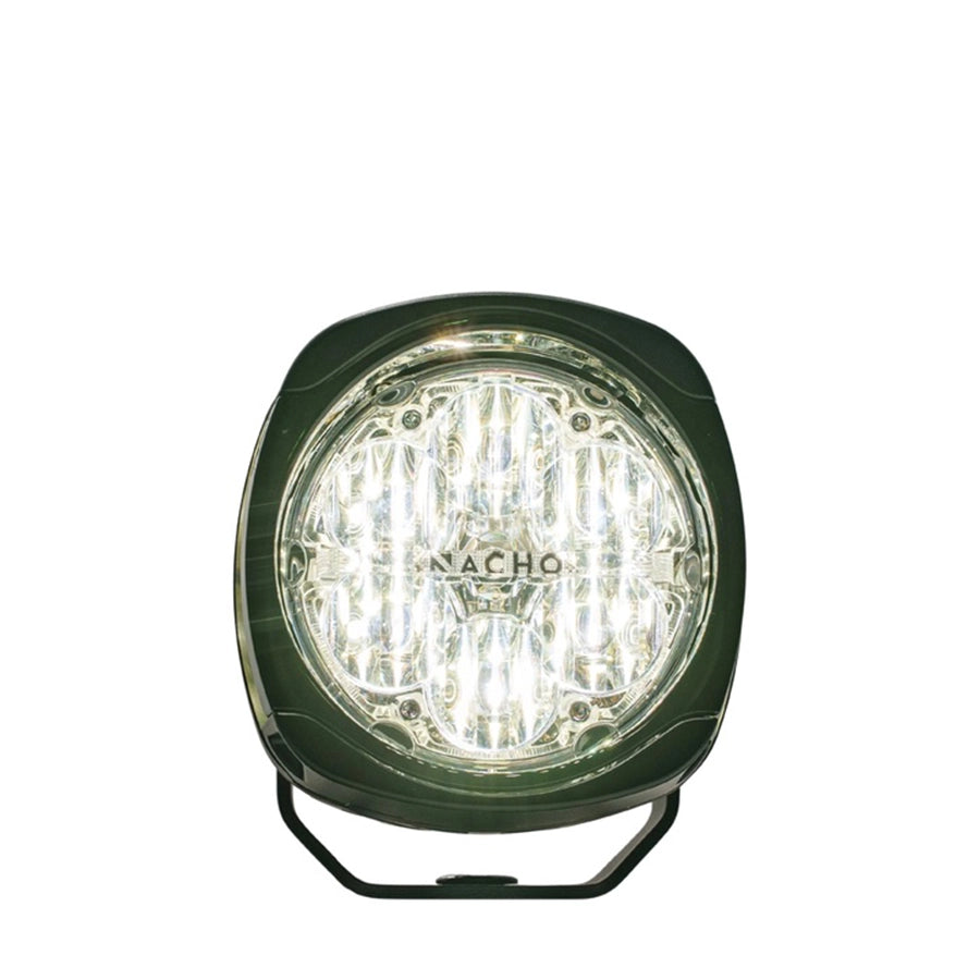 Round green light with 'Nacho' branding on a white background